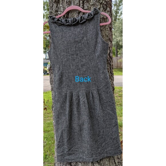 Saks Fifth Avenue Gray Wool Dress with Roses size 4 - Picture 15 of 16